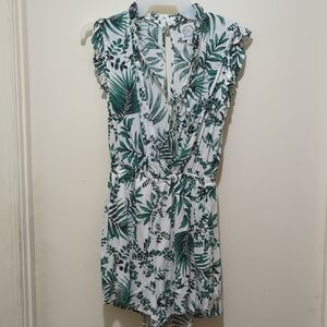 Francesca's Collections Ivory and Green Leaf Romper